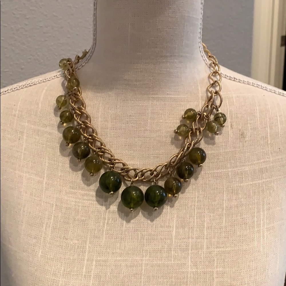 Chunky bead necklace
